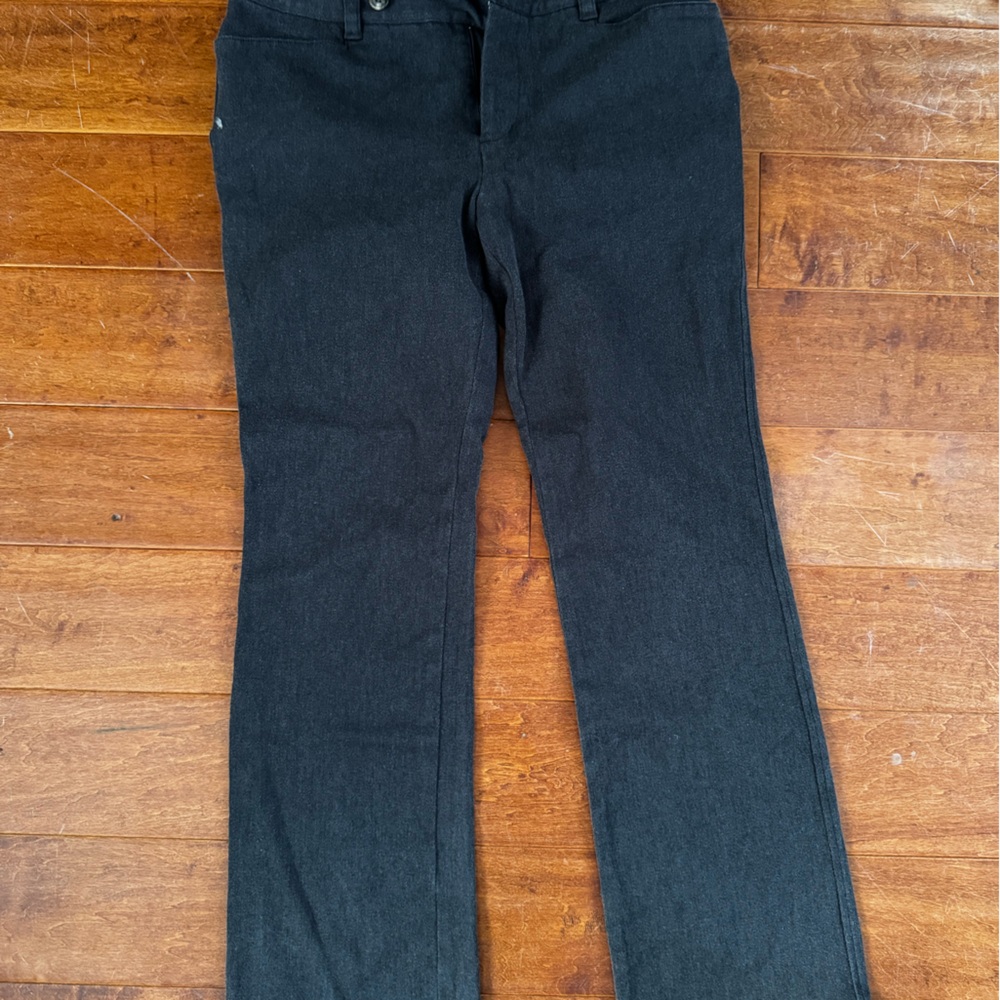 Ralph Lauren dress pants size 6 excellent condition slightly flared